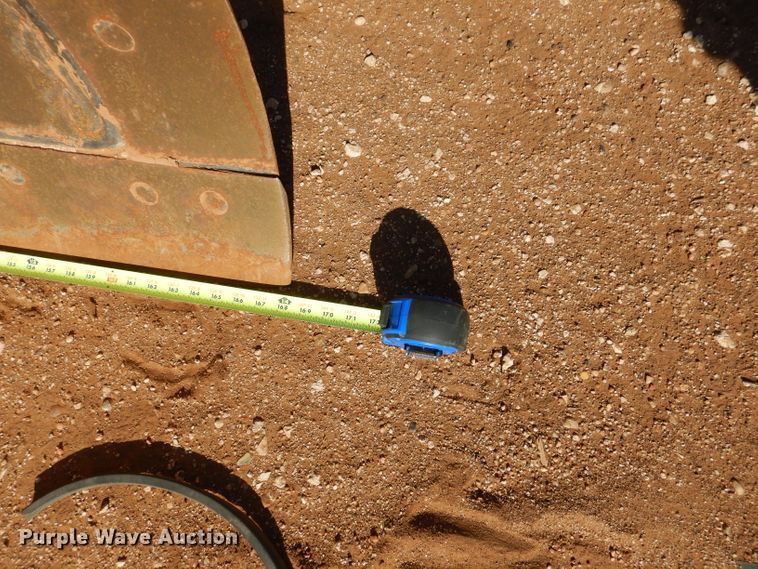 image for item DJ8832 2011 John Deere 770G  motor grader