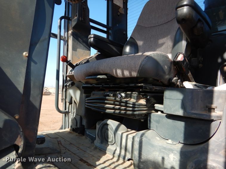 image for item DJ8832 2011 John Deere 770G  motor grader