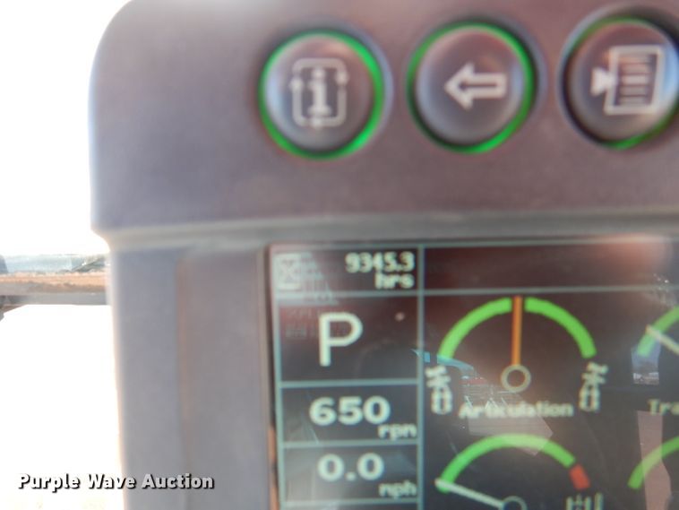 image for item DJ8832 2011 John Deere 770G  motor grader