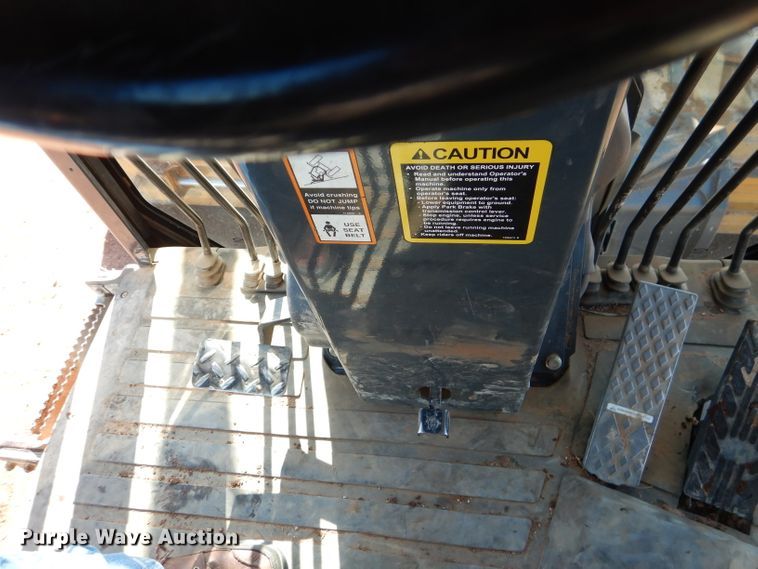 image for item DJ8832 2011 John Deere 770G  motor grader