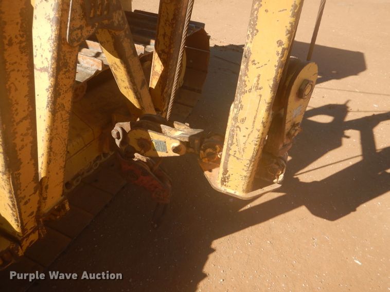 image for item DJ8833 2003 Caterpillar D5G LGP  pipelayer