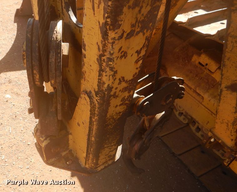 image for item DJ8833 2003 Caterpillar D5G LGP  pipelayer