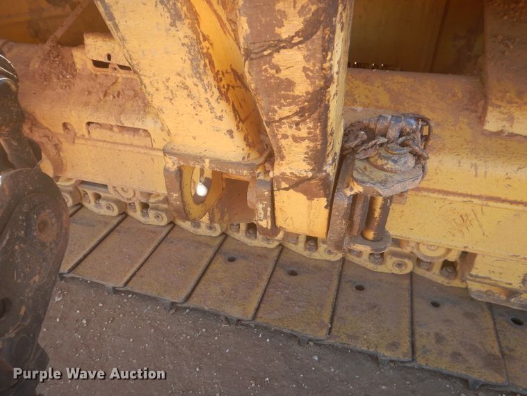 image for item DJ8833 2003 Caterpillar D5G LGP  pipelayer