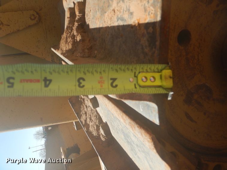 image for item DJ8833 2003 Caterpillar D5G LGP  pipelayer