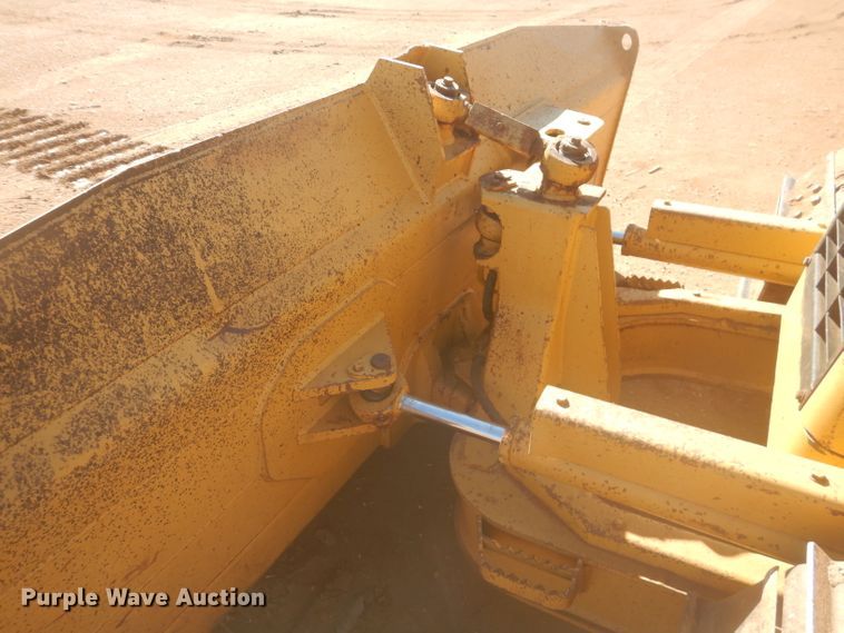 image for item DJ8833 2003 Caterpillar D5G LGP  pipelayer