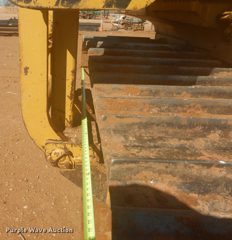 image for item DJ8833 2003 Caterpillar D5G LGP  pipelayer