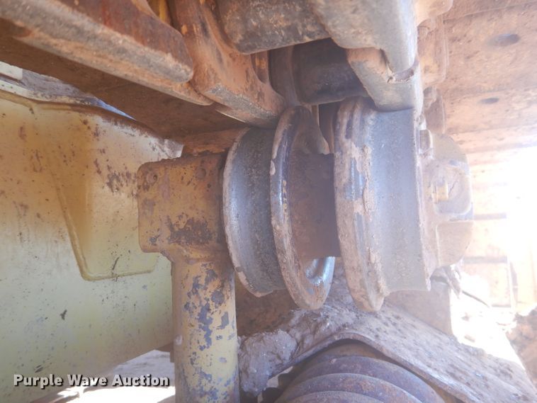 image for item DJ8833 2003 Caterpillar D5G LGP  pipelayer