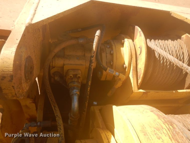 image for item DJ8833 2003 Caterpillar D5G LGP  pipelayer