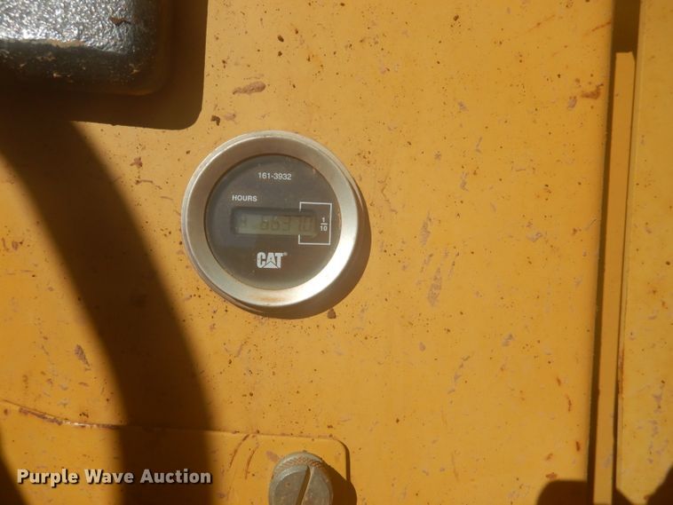 image for item DJ8833 2003 Caterpillar D5G LGP  pipelayer