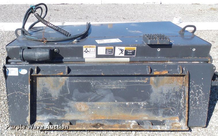 image for item DL0814 2016 Sweepster 2066M  skid steer broom