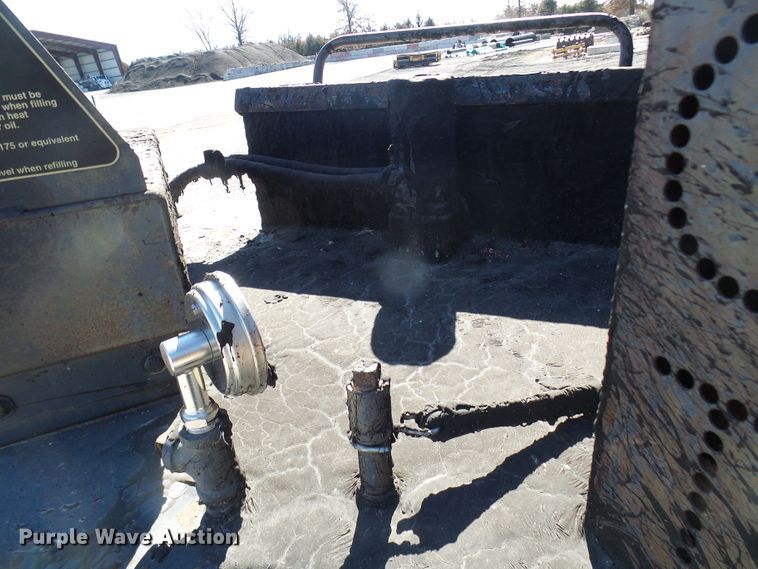 image for item DL0817 1999 Cimline 105D  melter applicator