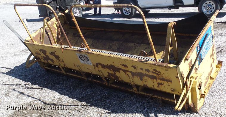 image for item DL0819 Chip spreader