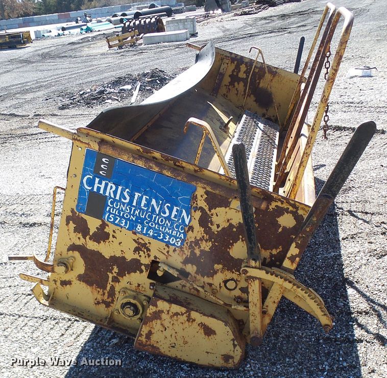 image for item DL0819 Chip spreader