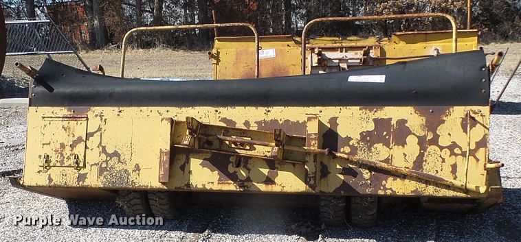 image for item DL0819 Chip spreader