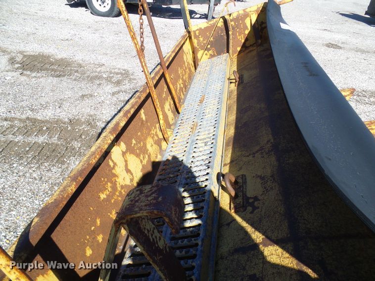 image for item DL0819 Chip spreader