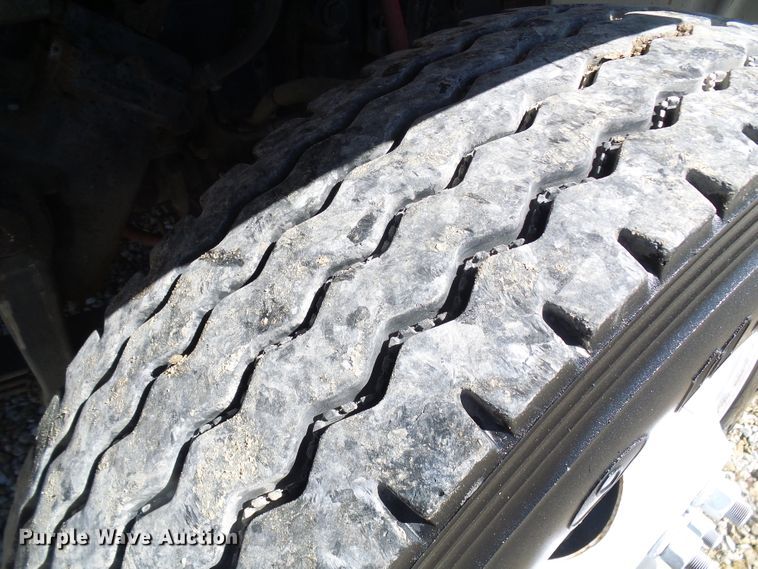 image for item DL0822 2012 Freightliner Business Class M2  crane truck