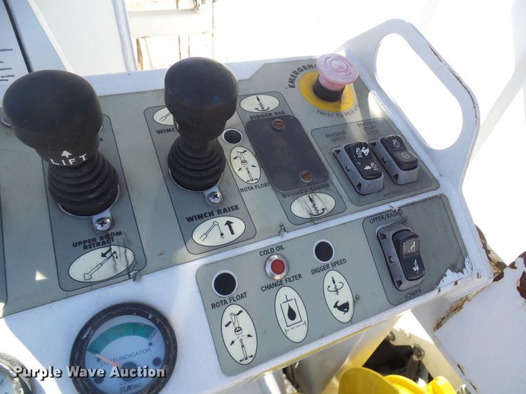 image for item DL0822 2012 Freightliner Business Class M2  crane truck