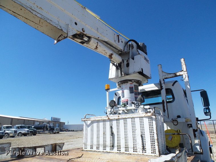 image for item DL0822 2012 Freightliner Business Class M2  crane truck