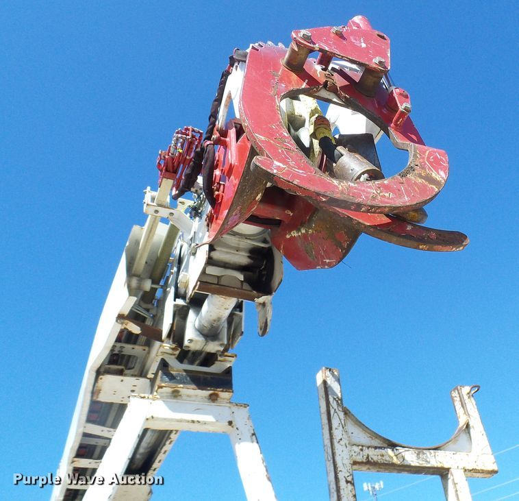 image for item DL0822 2012 Freightliner Business Class M2  crane truck