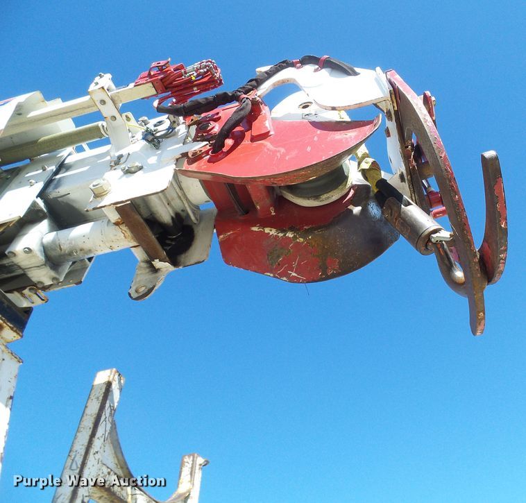 image for item DL0822 2012 Freightliner Business Class M2  crane truck