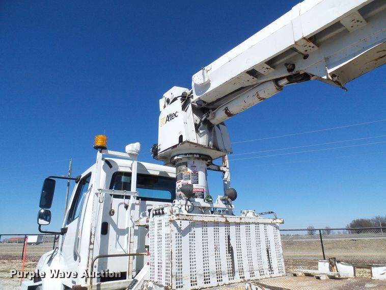 image for item DL0822 2012 Freightliner Business Class M2  crane truck