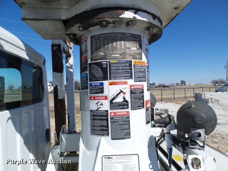 image for item DL0822 2012 Freightliner Business Class M2  crane truck