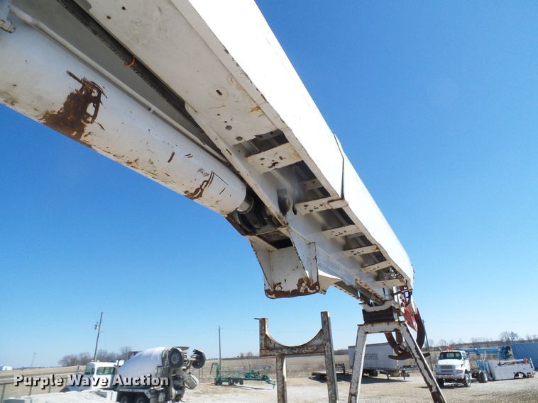 image for item DL0822 2012 Freightliner Business Class M2  crane truck