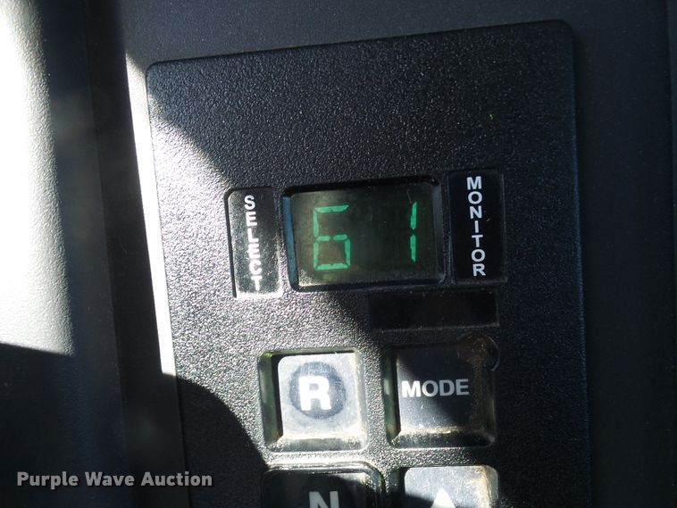 image for item DL0822 2012 Freightliner Business Class M2  crane truck