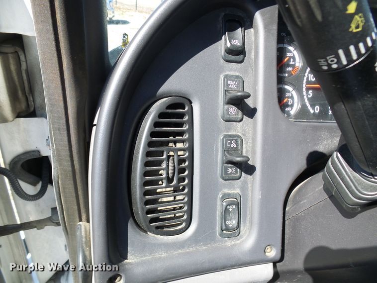 image for item DL0822 2012 Freightliner Business Class M2  crane truck