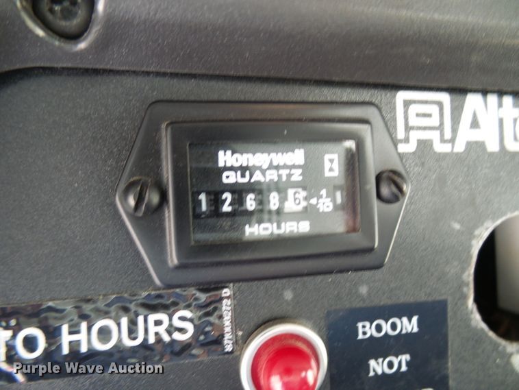 image for item DL0822 2012 Freightliner Business Class M2  crane truck