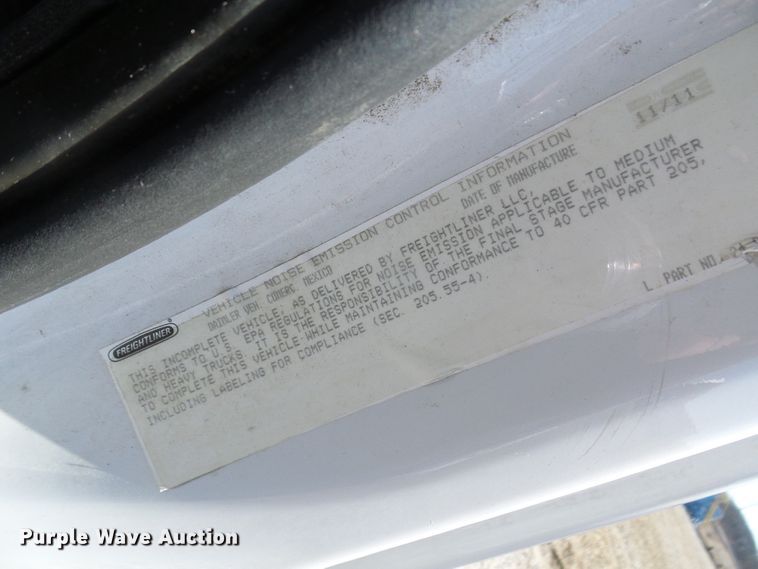 image for item DL0822 2012 Freightliner Business Class M2  crane truck