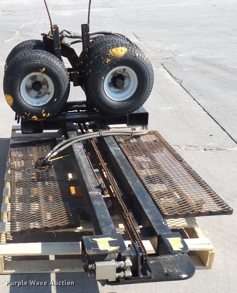 2013 Cardinal Mule 524 shed mover in Eldon, MO | Item DL0888 sold