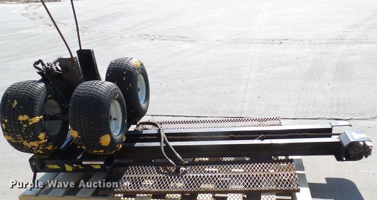 2013 Cardinal Mule 524 shed mover in Eldon, MO | Item DL0888 sold