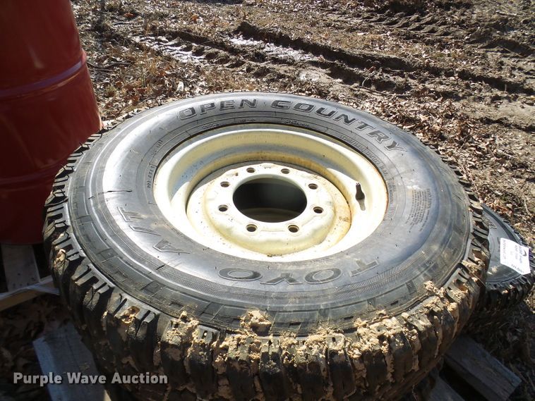 image for item DL0889 (4) Goodyear 265/75R16 tires and skid steer wheels