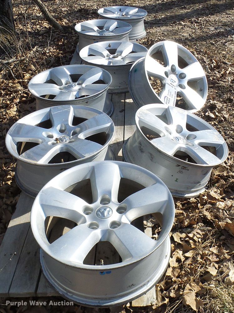 image for item DL0891 (8) Dodge wheels