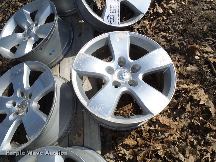 image for item DL0891 (8) Dodge wheels