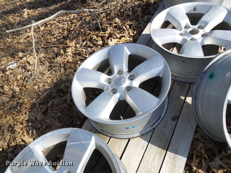 image for item DL0891 (8) Dodge wheels