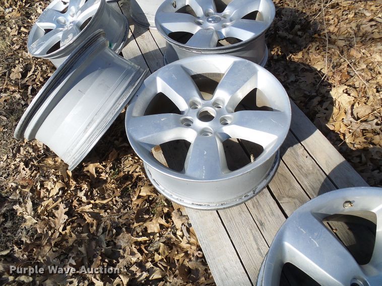 image for item DL0891 (8) Dodge wheels