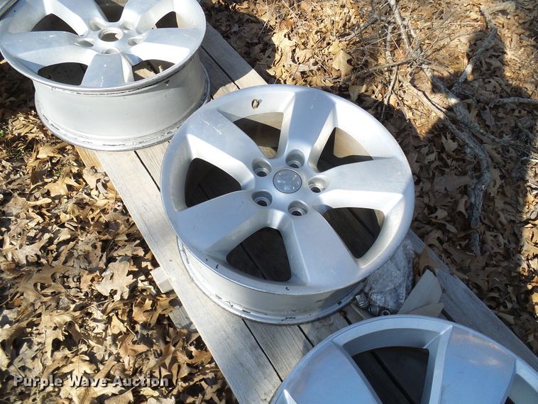 image for item DL0891 (8) Dodge wheels