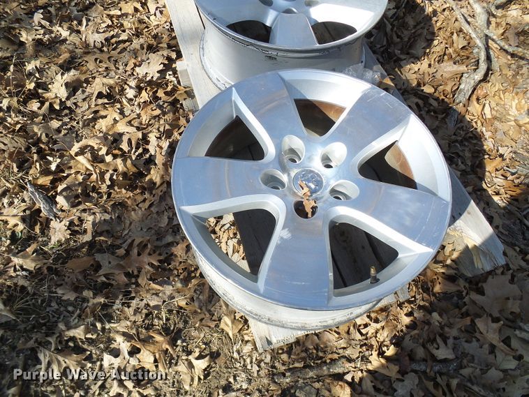 image for item DL0891 (8) Dodge wheels