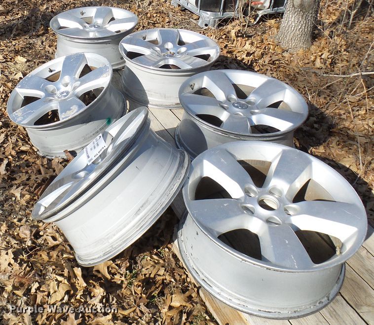 image for item DL0891 (8) Dodge wheels