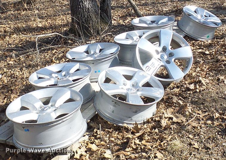 image for item DL0891 (8) Dodge wheels