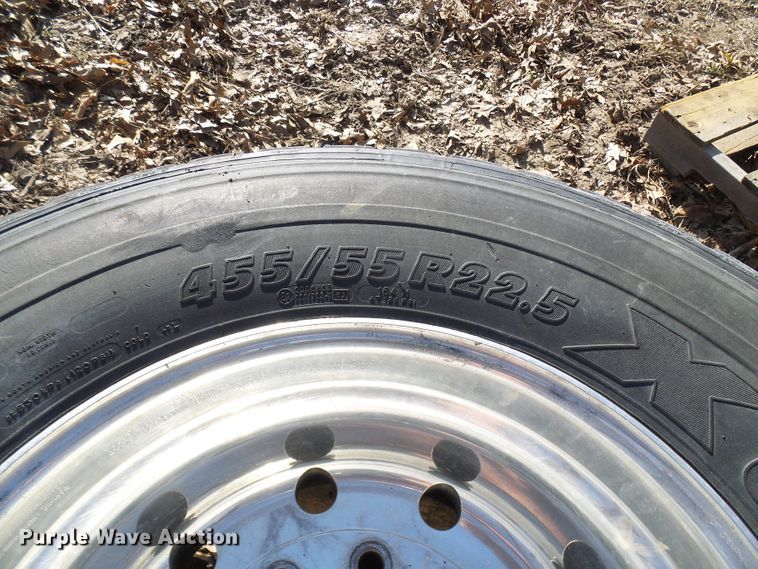 image for item DL0892 (4) Michelin 455/55R22.5 super single tires and wheels