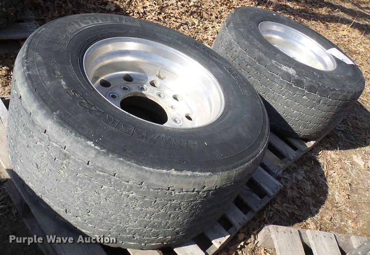 image for item DL0893 (2) Michelin 455/55R22.5 super single tires and wheels
