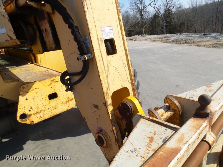 image for item DL0894 1998 Gehl DL8L  telehandler