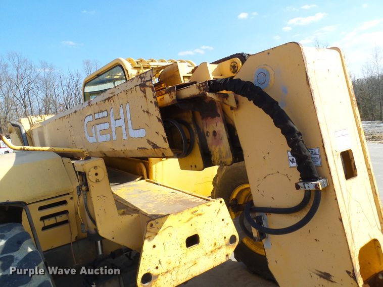 image for item DL0894 1998 Gehl DL8L  telehandler