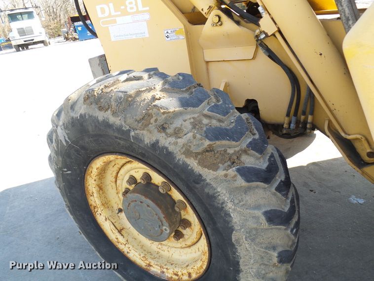 image for item DL0894 1998 Gehl DL8L  telehandler