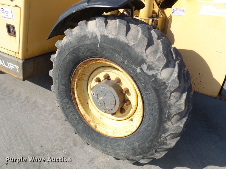 image for item DL0894 1998 Gehl DL8L  telehandler