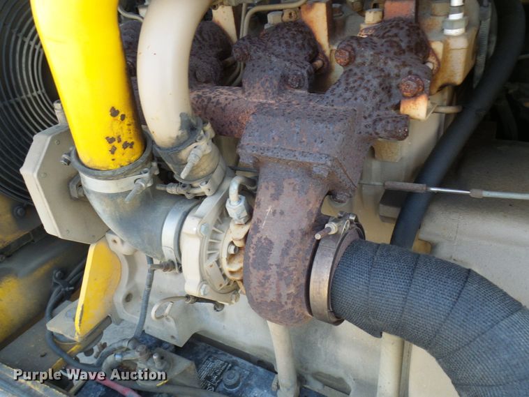 image for item DL0894 1998 Gehl DL8L  telehandler