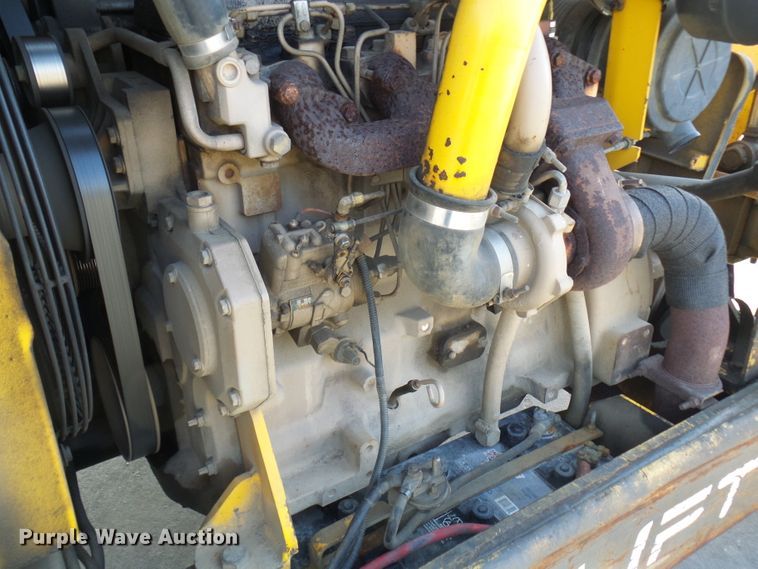 image for item DL0894 1998 Gehl DL8L  telehandler